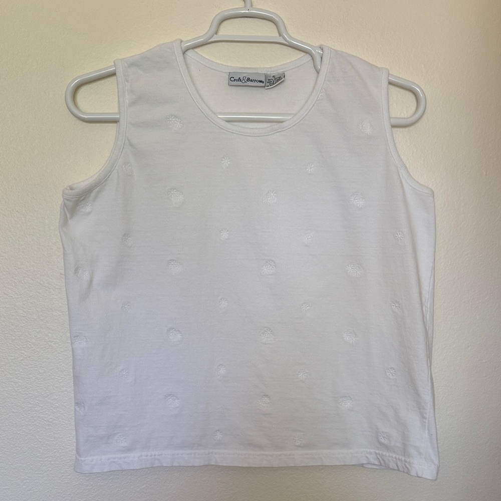 croft & barrow White Embroidered Dot Tank Top
